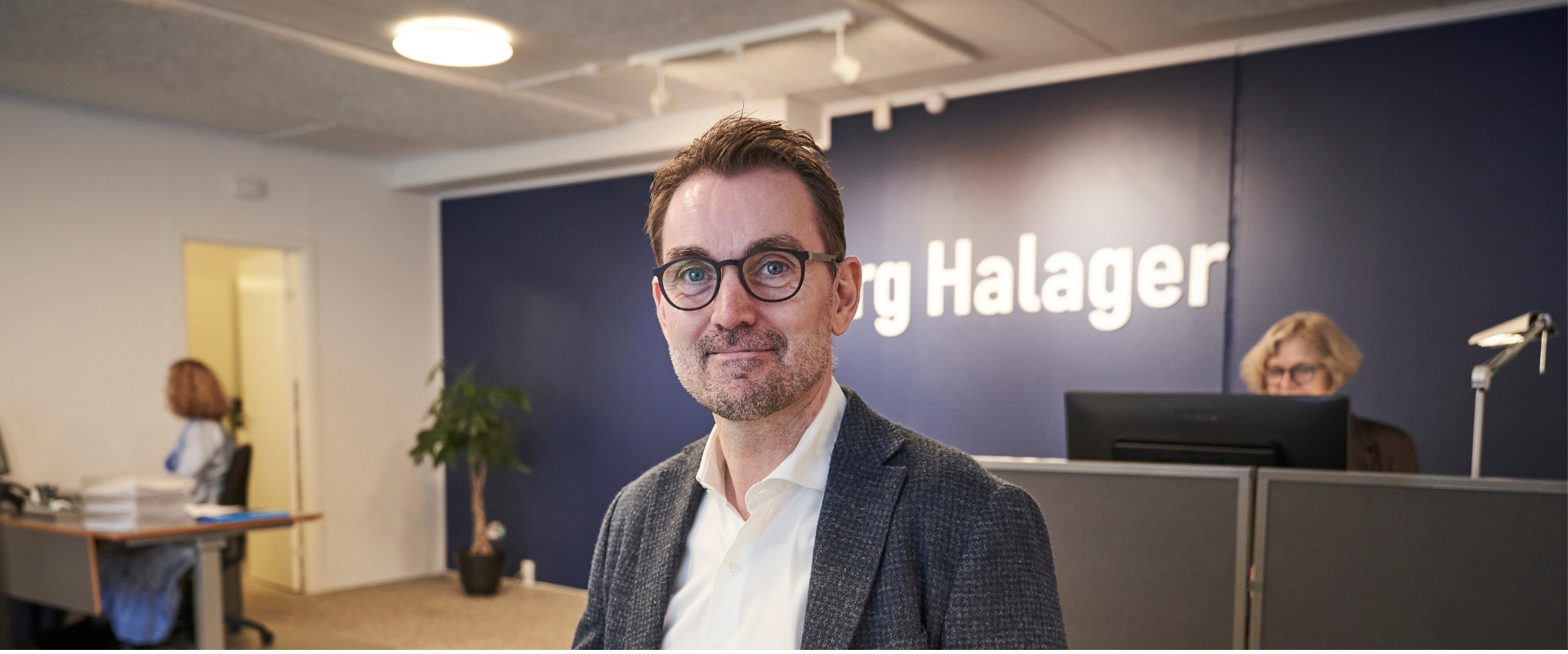 Kristian Halager på kontoret i Hornslet Syddjurs
